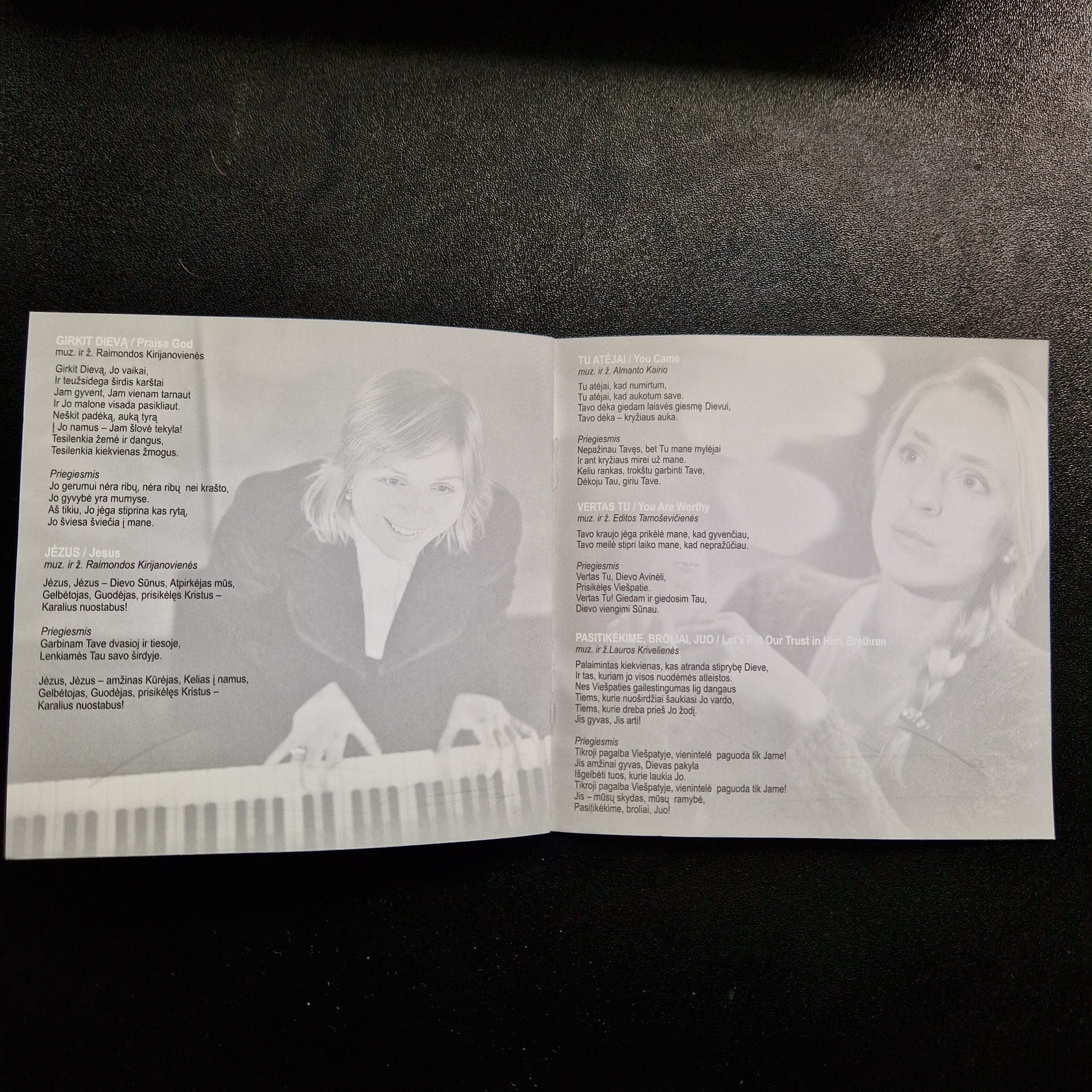 Bažnyčios Tikėjimo Žodis Choras "Maranata" – Dangaus Paliesti / CD Album