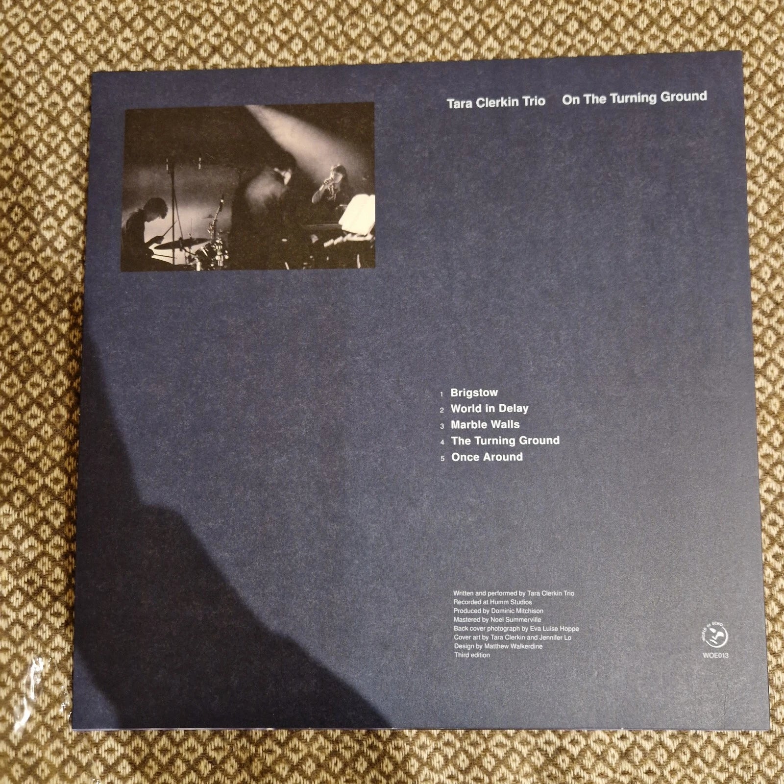 Tara Clerkin Trio ‎– On The Turning Ground / Vinyl EP SIGNED / AUTOGRAPHED