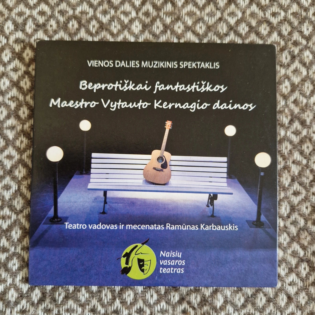 Vytautas Kernagis, Naisių Vasaros Teatras – Beprotiškai Fantastiškos / DVD Album