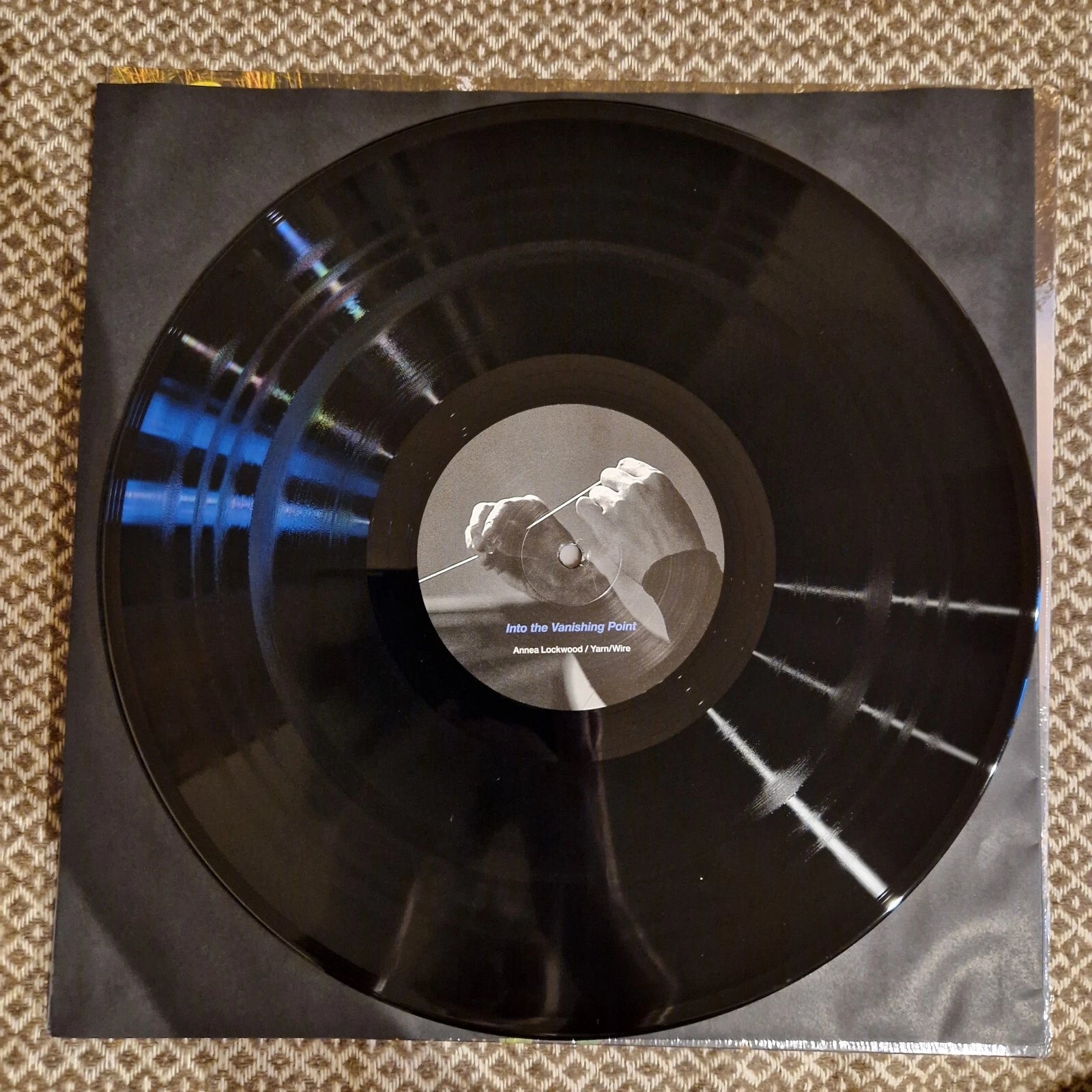 Annea Lockwood ‎– Becoming Air / Into The Vanishing Point / Vinyl LP