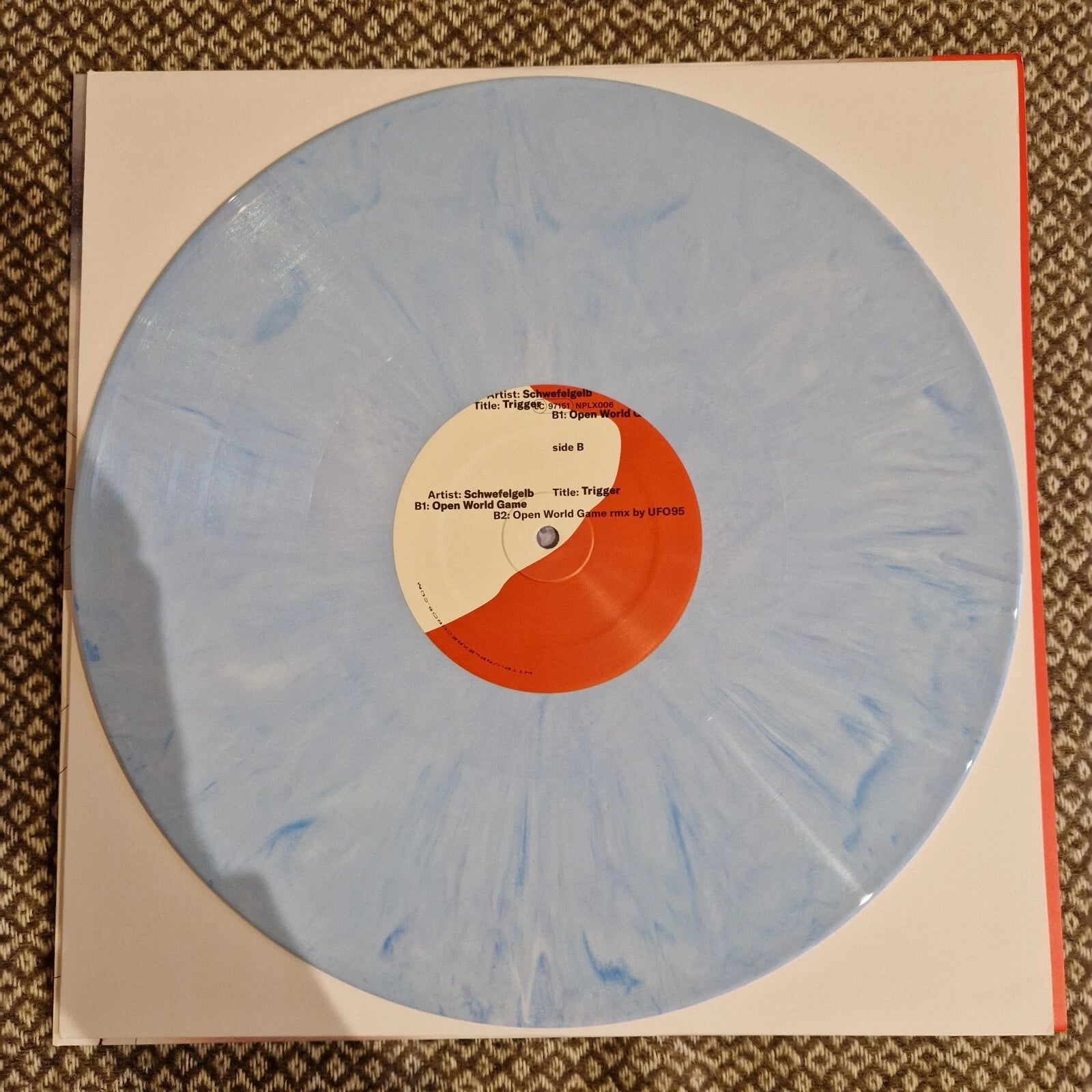 Schwefelgelb - Trigger / Vinyl 12" limited on COLORED