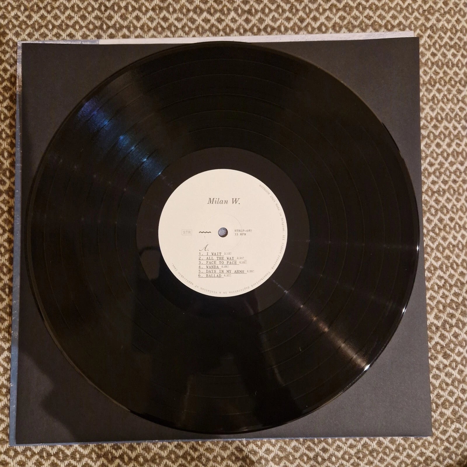 Milan W. - Leave Another Day / Vinyl LP (Blue Artwork)