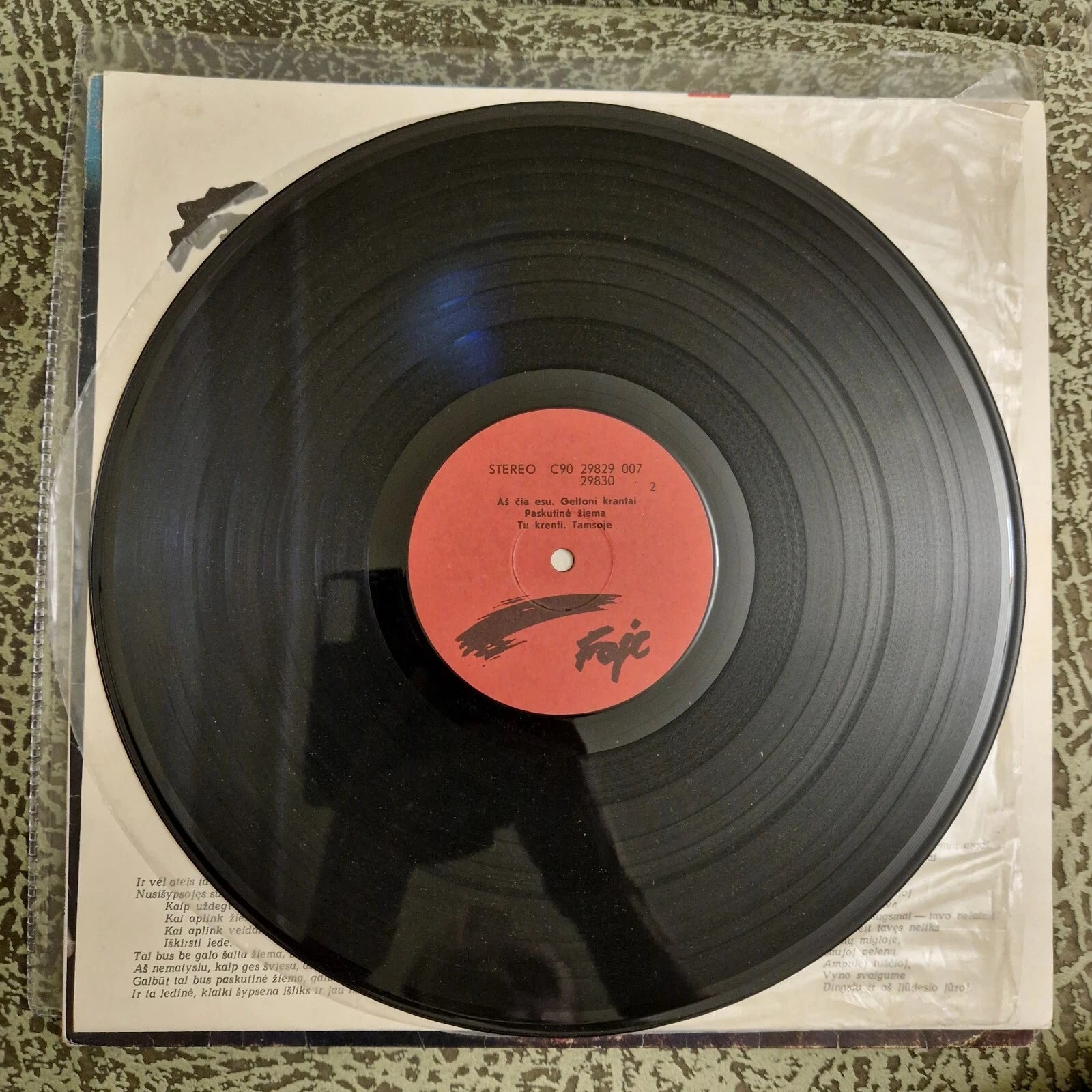 Foje - Žodžiai Į Tylą / Vinyl LP